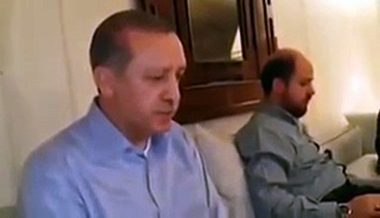 Turkish President Tayyip Erdogan Reciting Holy Quran in Very Beautiful Voice Must Watch