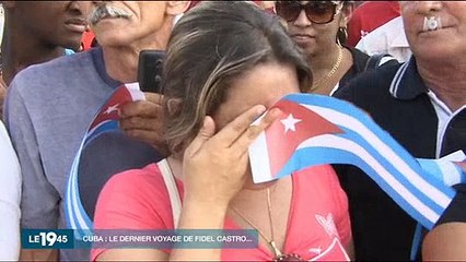 Grande émotion du peuple cubain à l'arrivée de l'urne de Fidel Castro à Santiago de Cuba