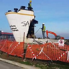 İnkılap Vapuruna Kıydılar - Tarihi Vapuru Yok Ettiler !!!