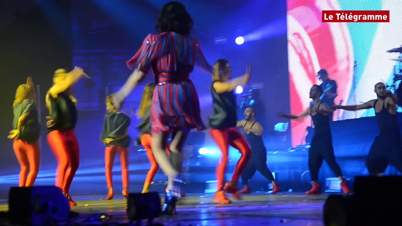 Vannes. Stars des années 80 fait salle comble