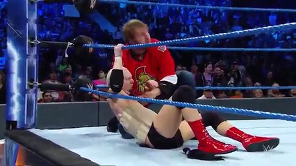 James-Ellsworth-vs-WWE-World-Champion-AJ-Styles-Contract-Ladder-Match-SmackDown-LIVE-Nov-22-2016 - 2)