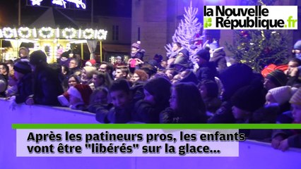 VIDEO. Blois : la patinoire est ouverte, gare aux chutes !