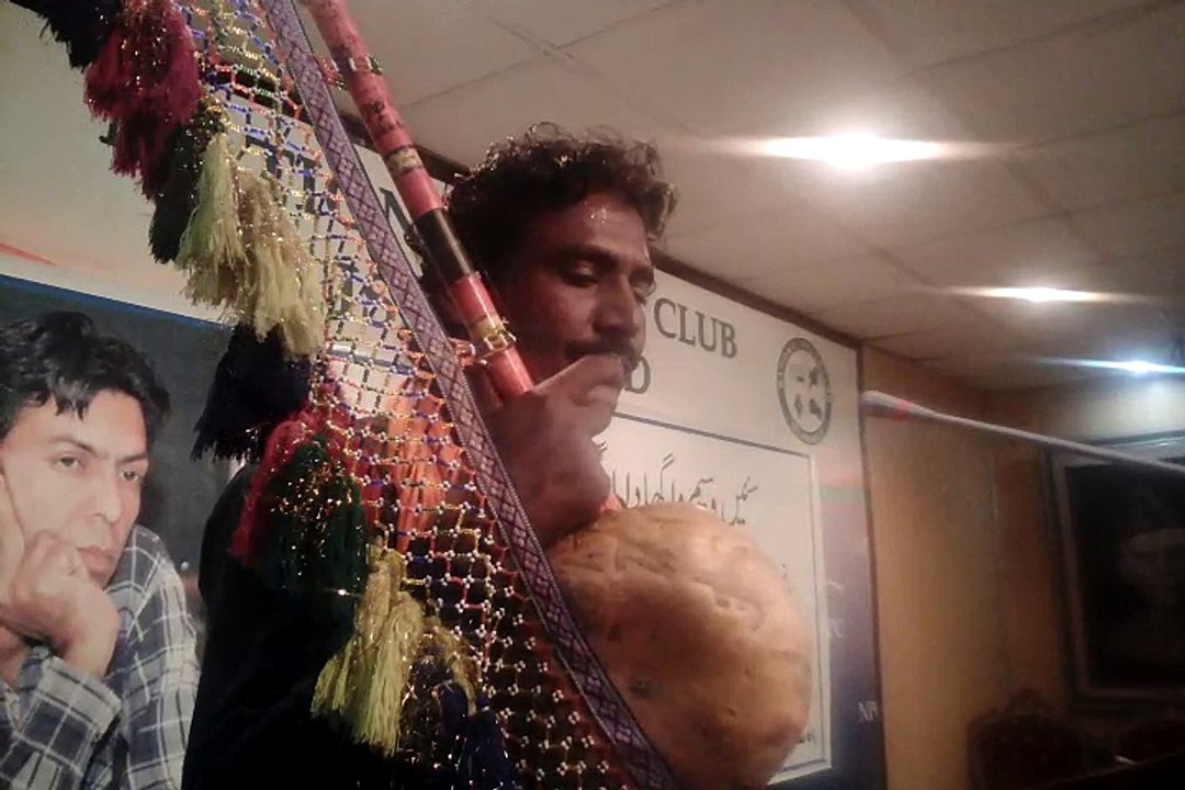 Audo bhagat folk singer from Rohi Cholishtan perform saraiki song (Part-2)  at National Press Club Islamabad.