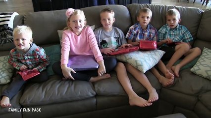 Kids React to Baby News || Finding Out Mommys Pregnant!!