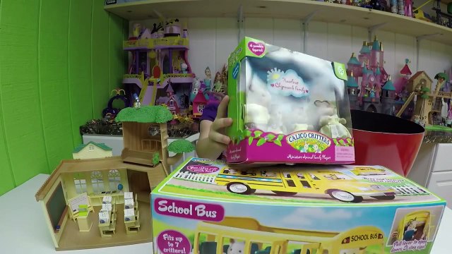 FUN CALICO CRITTERS SCHOOL HOUSE Playset + MEGA HUGE SURPRISE EGG TOYS Learning Science Schoolbus