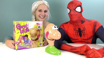 SPIDERMAN und ELSA spielen GOOEY LOUIE | KAAN VS NINA HALLOWEEN CHALLENGE