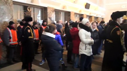 Донецк присоединился к музыкальному флешмобу, исполнив песню из советского кинофильма "Офицеры"