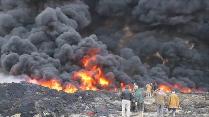 الحكومة العراقية عاجزة عن إطفاء حرائق آبار النفط بالقيارة