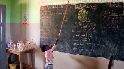 Fondation Petit Dan et Sarah visite en classe des petits anges