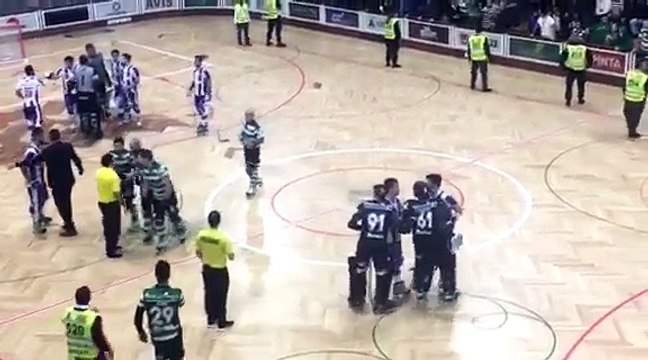 Confusão-no-final-do-Sporting-FC-Porto-em-hóquei-em-patins-Vídeos-Jornal-Record