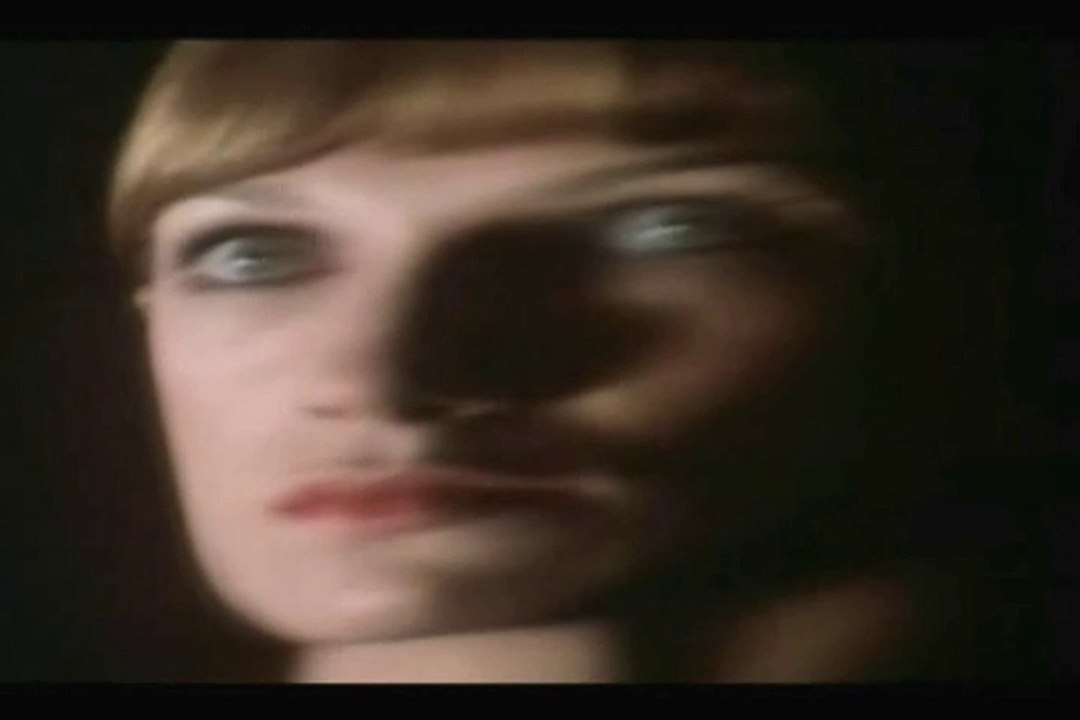 Shock (1977)