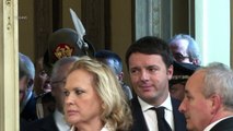 Matteo Renzi dimite como premier en Italia