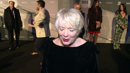 Alison Steadman on Larry Lamb's jungle stint