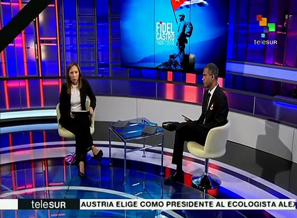 Redes sociales se mantienen en movimiento por deceso de Fidel Castro