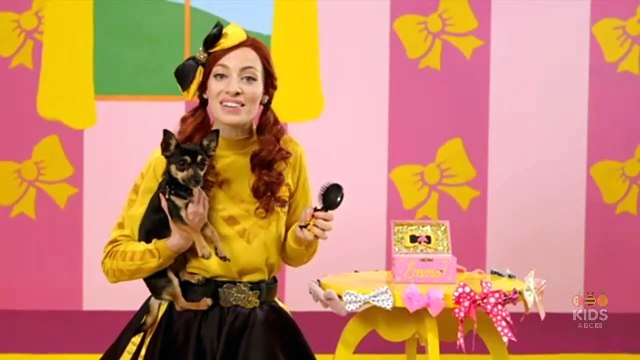 Emma! brush your pets hair