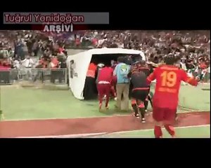 22.09.2013 - 2013-2014 Turkish 1st League Matchday 5 Beşiktaş 0-3 Galatasaray (Forfeit 0-3)