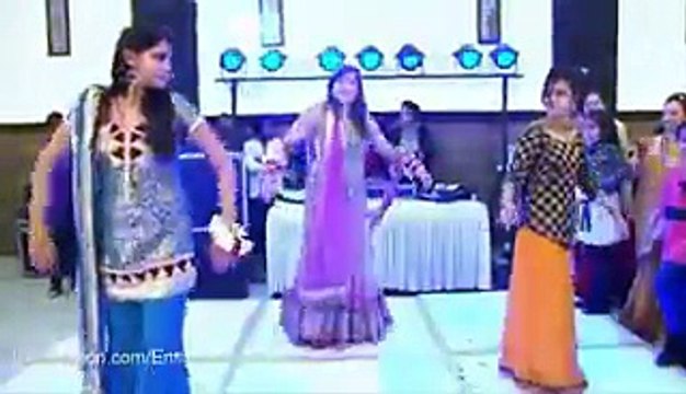 New Trends In Pakistan - Wedding Dance - Hip Hip Hurrah - HD - Video Dailymotion