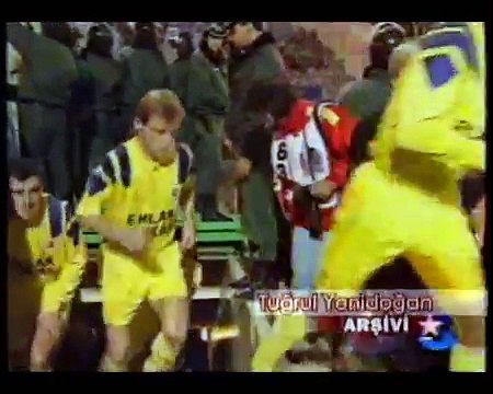 11.12.1993 - 1993-1994 Turkish 1st League Matchday 14 Beşiktaş 1-2 Fenerbahçe