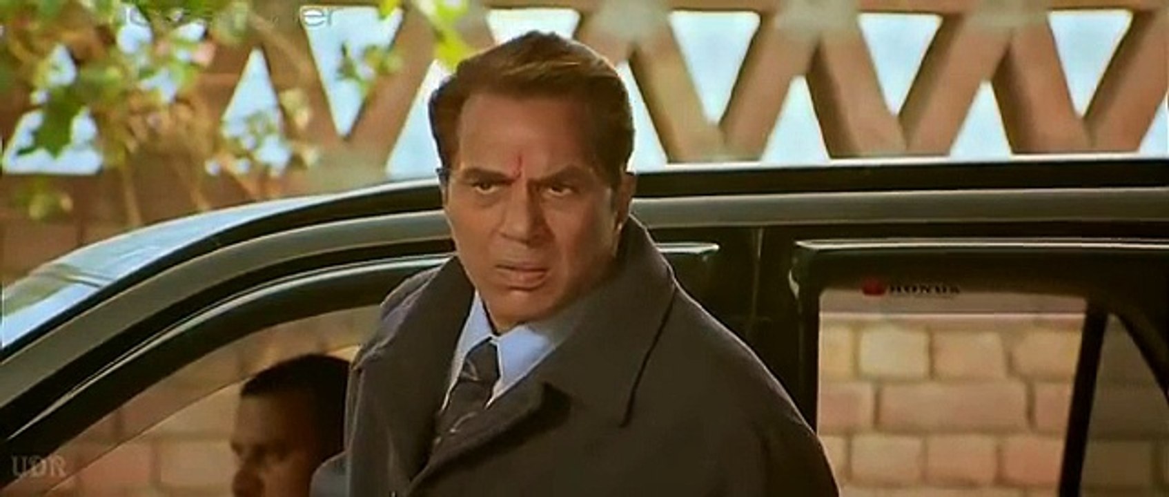 For my Dear brother Prakash Bandhu, Bhai you do not need a gathering, we are all your apne and you should be able to walk into our lives freely. We all love you Bhai......this one's for you