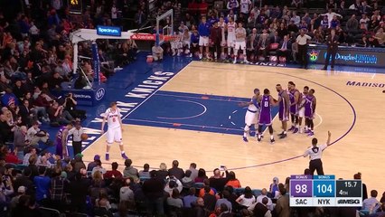 Les fans des Knicks scandent "Derek Fisher" devant Matt Barnes