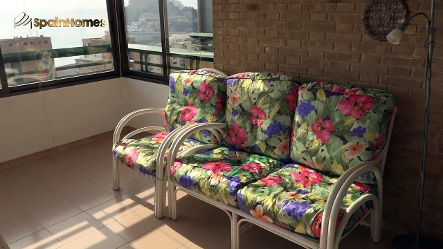 Продажа просторной квартиры с видом на море в комплексе Coblanca 30, Бенидорм, Испания