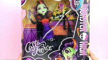 High CASTA FIERCE français – La sorcière Popstar Monster High Casta Fierce