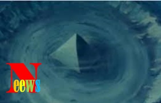 Kim tự tháp dưới đáy biển Tam giác Bermuda là nguyên nhân khiến máy bay mất tích?