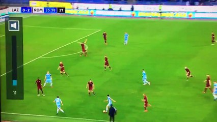 Le ninja s'est aussi permis d'enrhumer deux adversaires d'un magnifique dribble