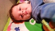 BEBÉ 3 MESES Desarrollo Vlog Aprendizaje Psicomotricidad Logros bebe entre los 3 y 4 meses