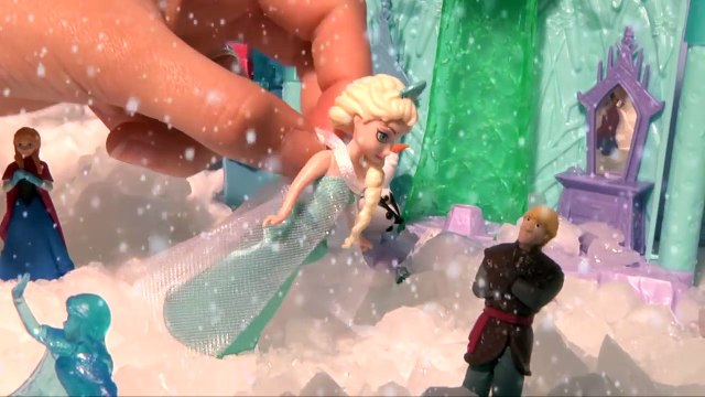 (TOYS) FROZEN Magical Light Castle Elsas Ice Palace ♥ Le Château MAGIQUE de la Reine Des Neiges