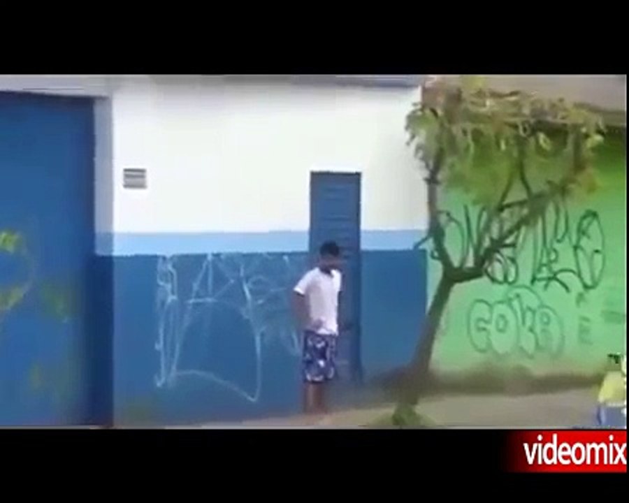 Te asigurăm că NU ai mai văzut așa ceva și nici NU vei mai vedea. Să urmărim împreună! 2016 HD