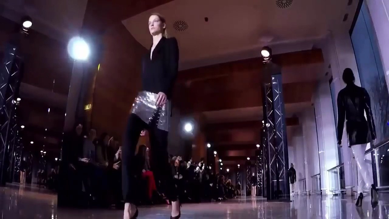 Lingerie Fashion Week Anthony Vaccarello Automne Hiver - Défilé De Mode Plein 2016 - 2017