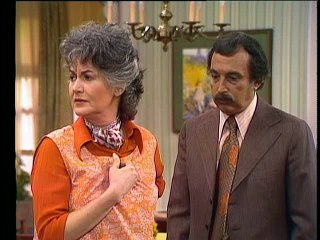 Maude - S01E13