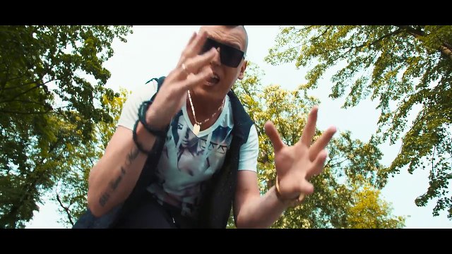 LOOKS feat. DJ KELVIN - Ona szalona (2016 Official Video)