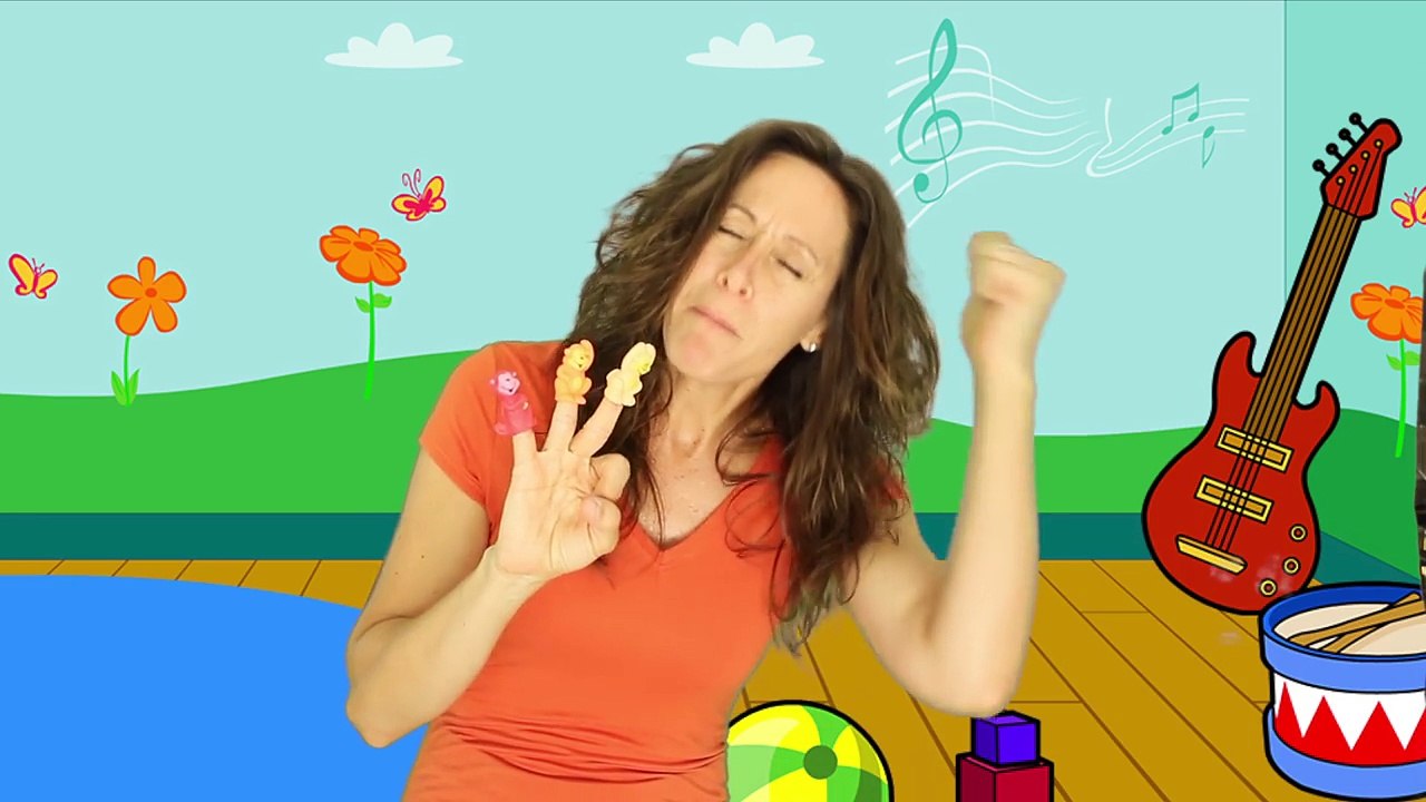 5 Little Monkeys Childrens song (sung by Patty Shukla)