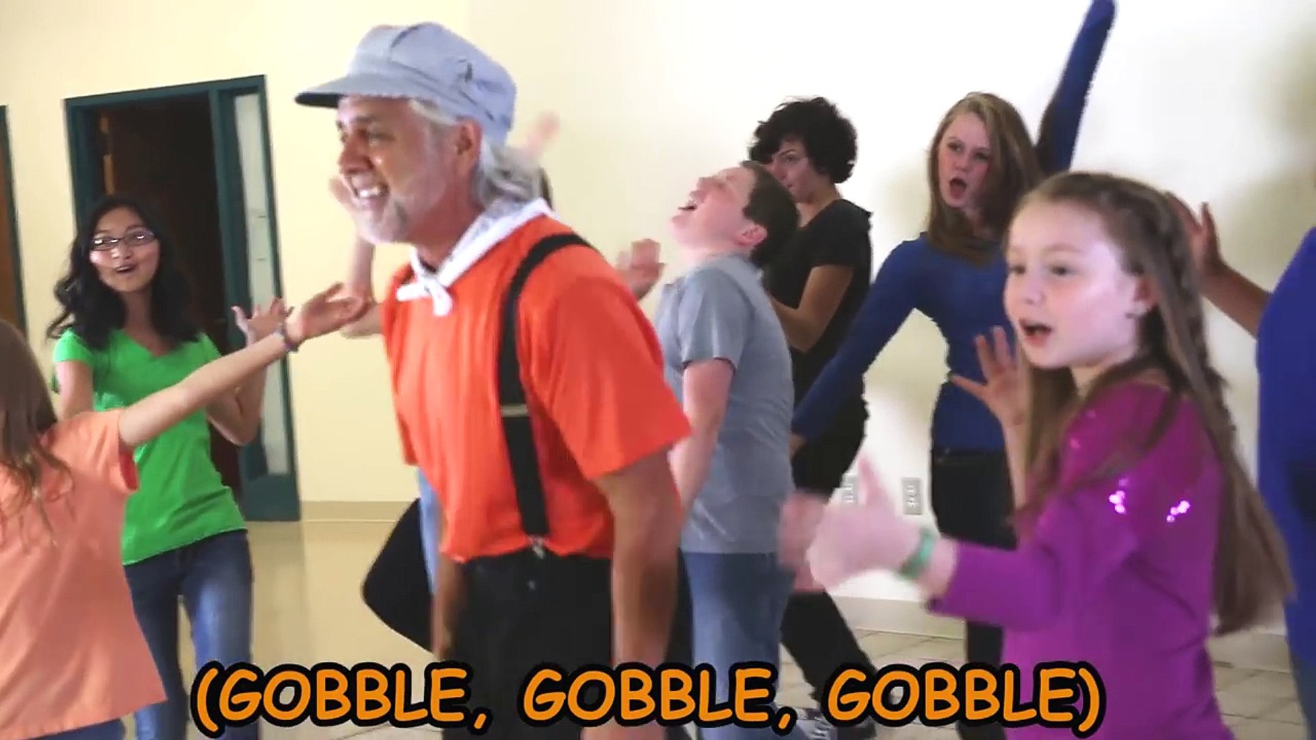 ⁣Thanksgiving Songs for Children - A Turkey Dance - Dance Songs for Kids by The Learning Station