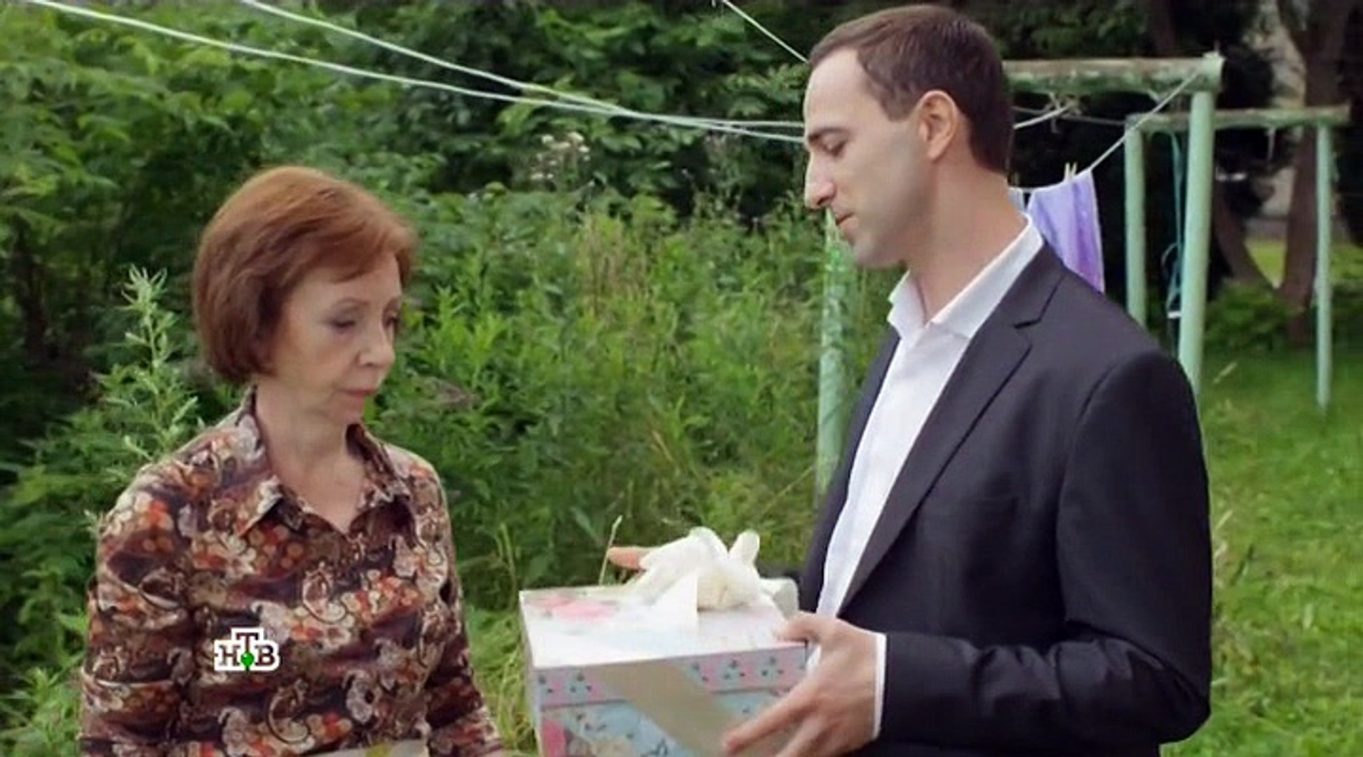 Опека над несовершеннолетними детьми. Родители и приемные дети. Может ли опекун распоряжаться имуществом опекаемого. Опекун представляет интересы. Требования к опекунам и попечителям несовершеннолетних.