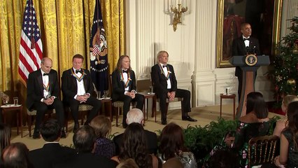 Obama homenageia artistas antes de deixar presidência