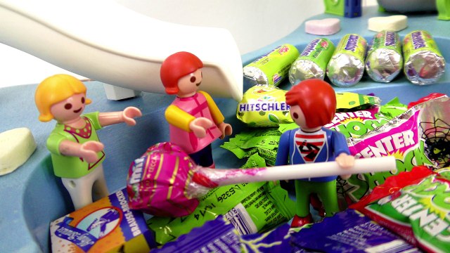 Playmobil Film Deutsch - JULIAN & KITA im SÜßIGKEITEN PARADIES! ZÜUCKER- Kinderserie Familie Vogel