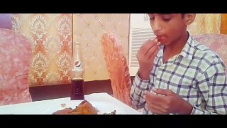 Kaimkhani Vines - Crazy and Normal People Eat Food .
