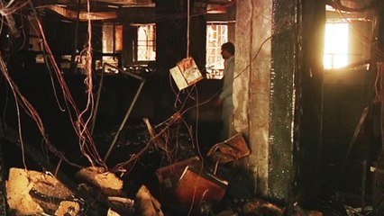 Pakistan'da lüks otelde yangın: 11 ölü