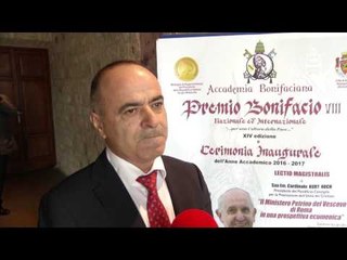 Report TV - Kadri Morina vlerësohet në Itali me titullin "Akademik i Nderit për 2016"