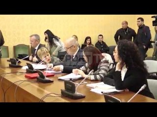 Report TV - Ulet taksa për mbetjet,propozimi i LSI për gazin ende pa përgjigje