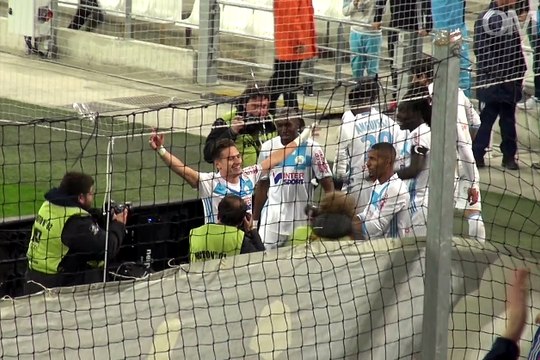 Le but de Thauvin vu du virage