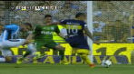 Boca hot on leaders' heels