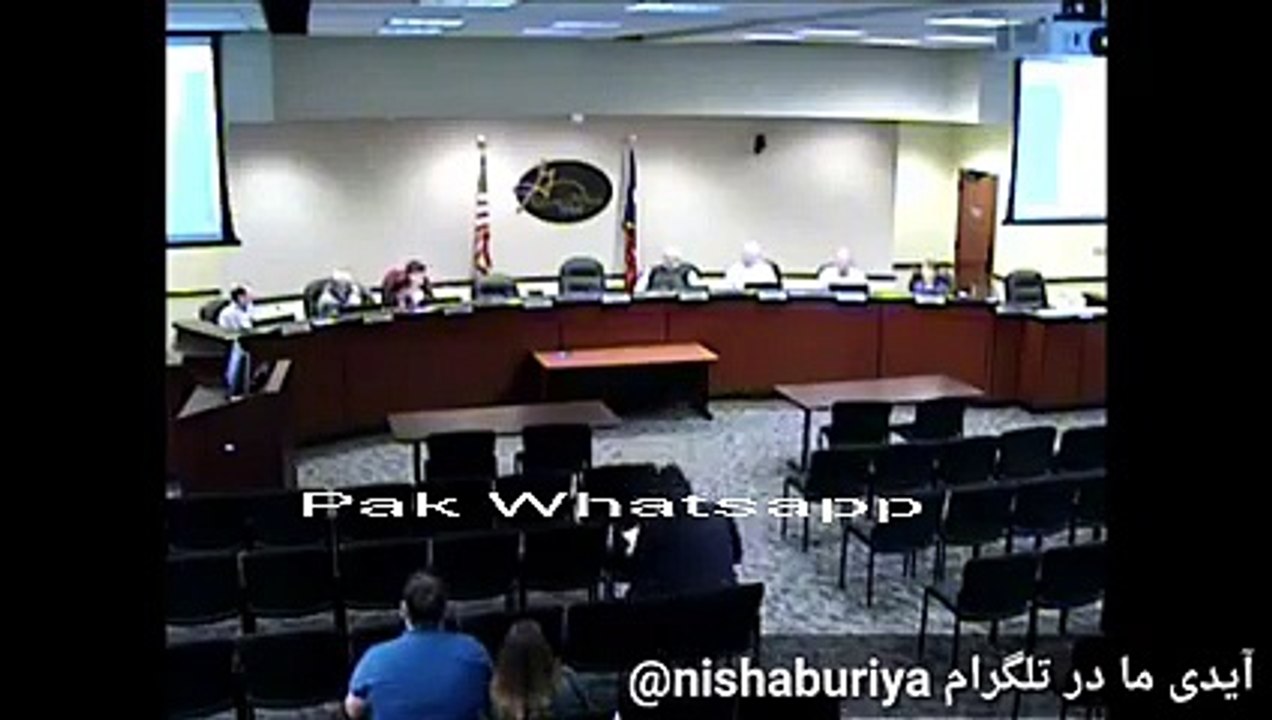 Hilarious moment Councilman forgets to turn off mic during bathroom break _ Tune.pk
