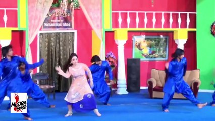 KICH KICH KE SENE - NIDA CHAUDHRY - 2016 PAKISTANI MUJRA DANCE