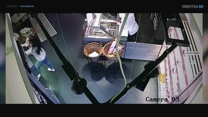 Tüm alkol reyonunu yıkan talihsiz kadın