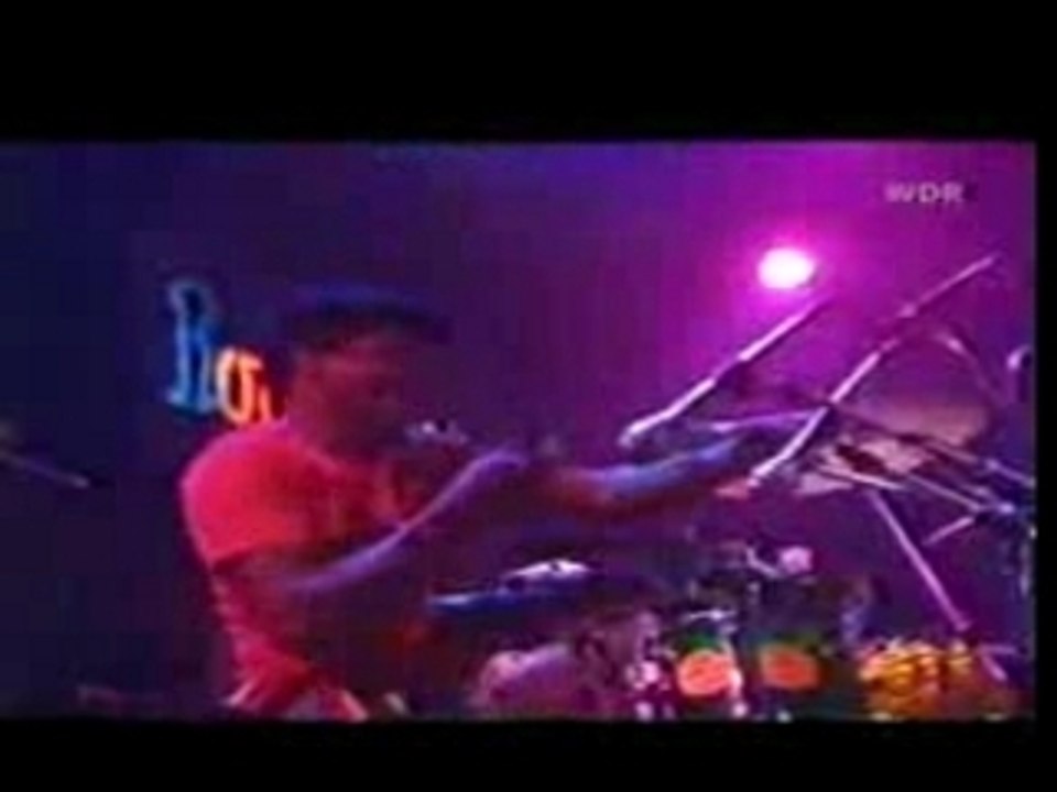 Black Uhuru - Guess who's coming to dinner