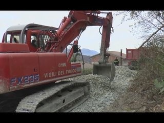 Pieve Bovigliana (MC) - Terremoto, creazione di un bypass stradale (05.12.16)